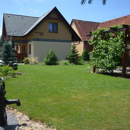 Apartmany Best I. Bešeňová Exteriör bild